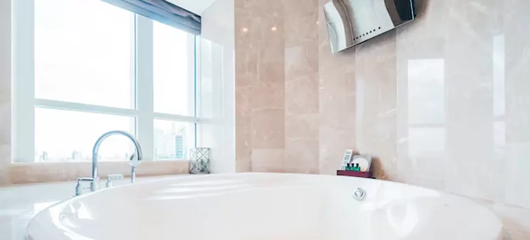 Bathroom Window Coverings in Clermont, FL