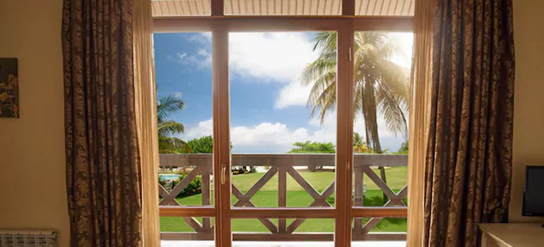 Residential Garden Window Enclosure Repair in Clermont, FL